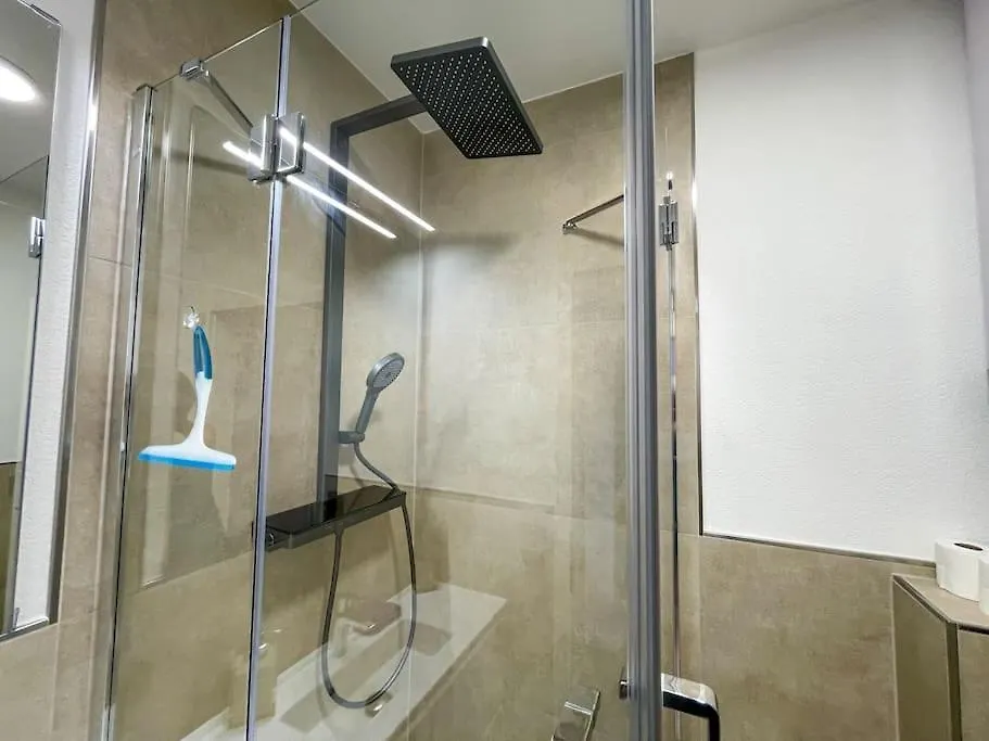 Le Lagon Bleu - Appt Wifi Parking Balcon Le Puy-en-Velay France