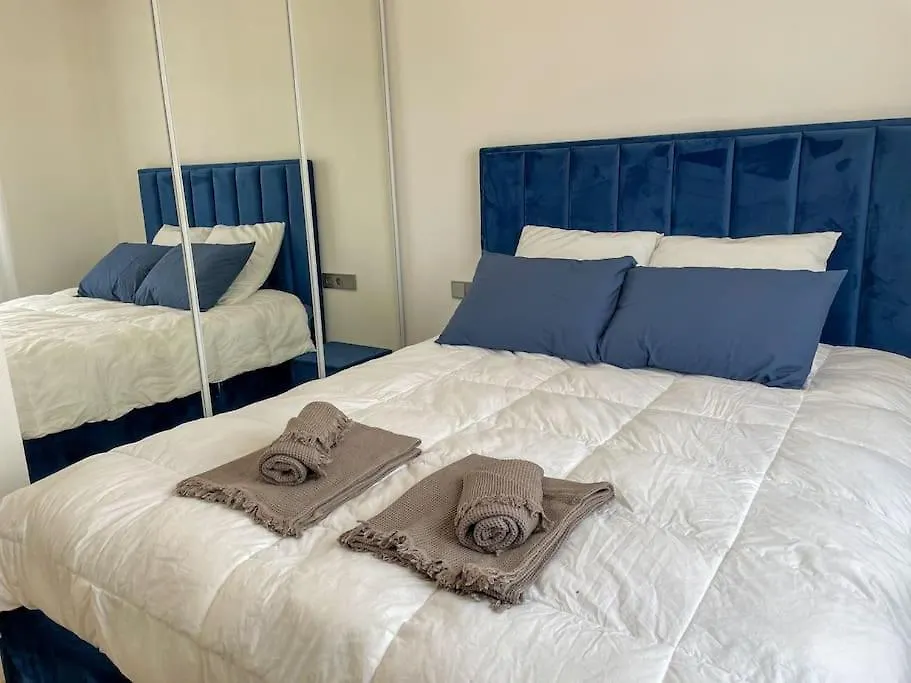 Le Lagon Bleu - Appt Wifi Parking Balcon Le Puy-en-Velay