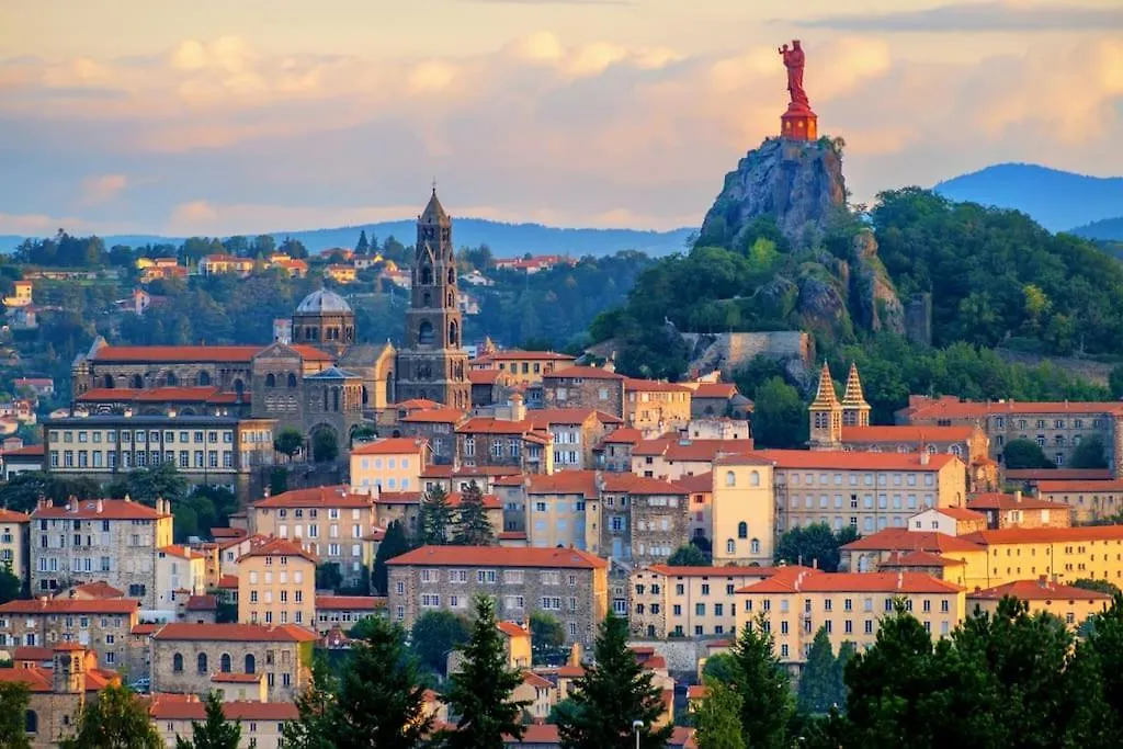 Le Lagon Bleu - Appt Wifi Parking Balcon Le Puy-en-Velay